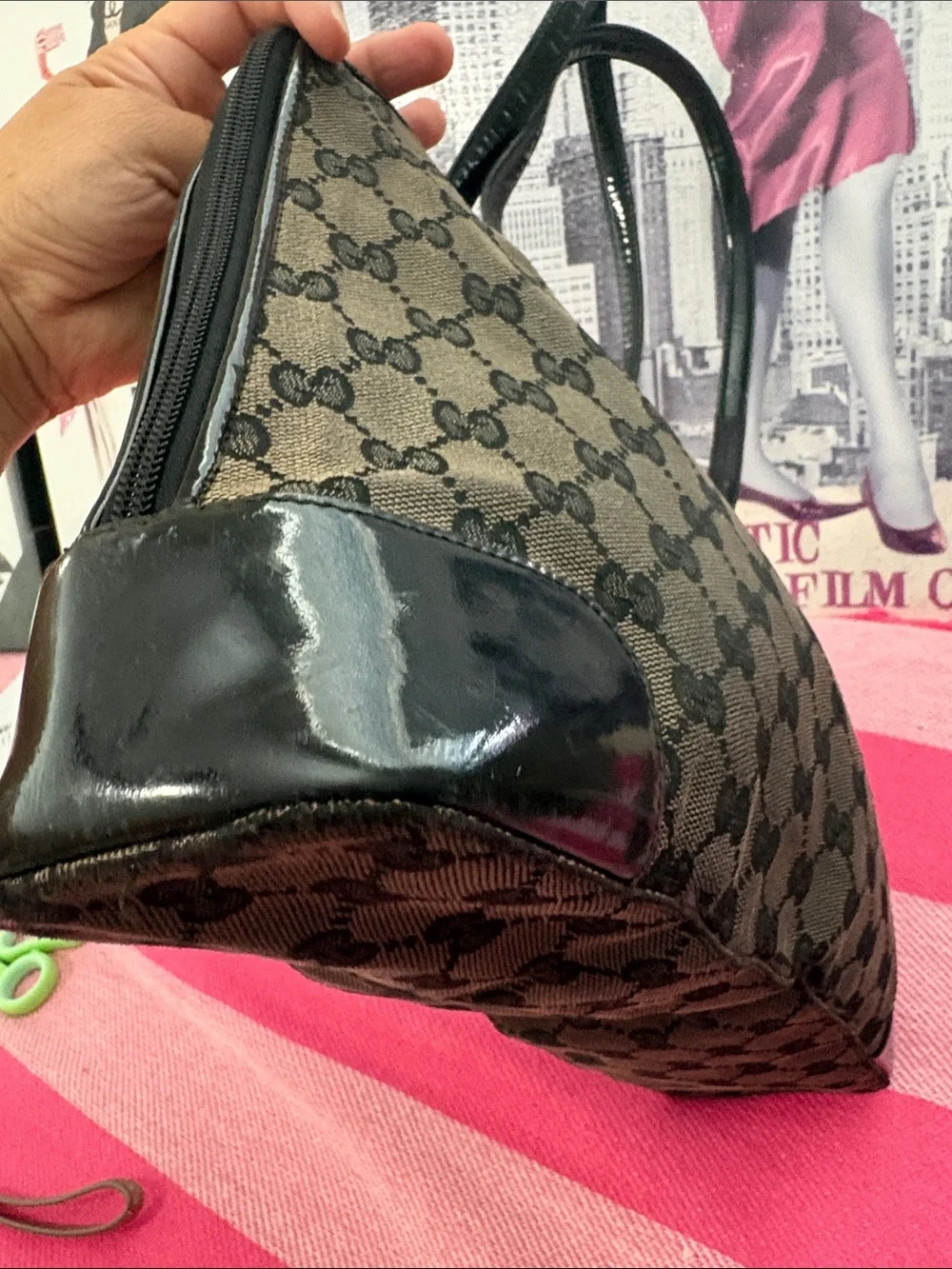 Gucci Brown GG Monogram Shoulder Bag with Dark Patent Trim - Picture 9 of 14
